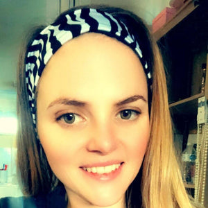 Emily wearing the EDA zebra reversible headband